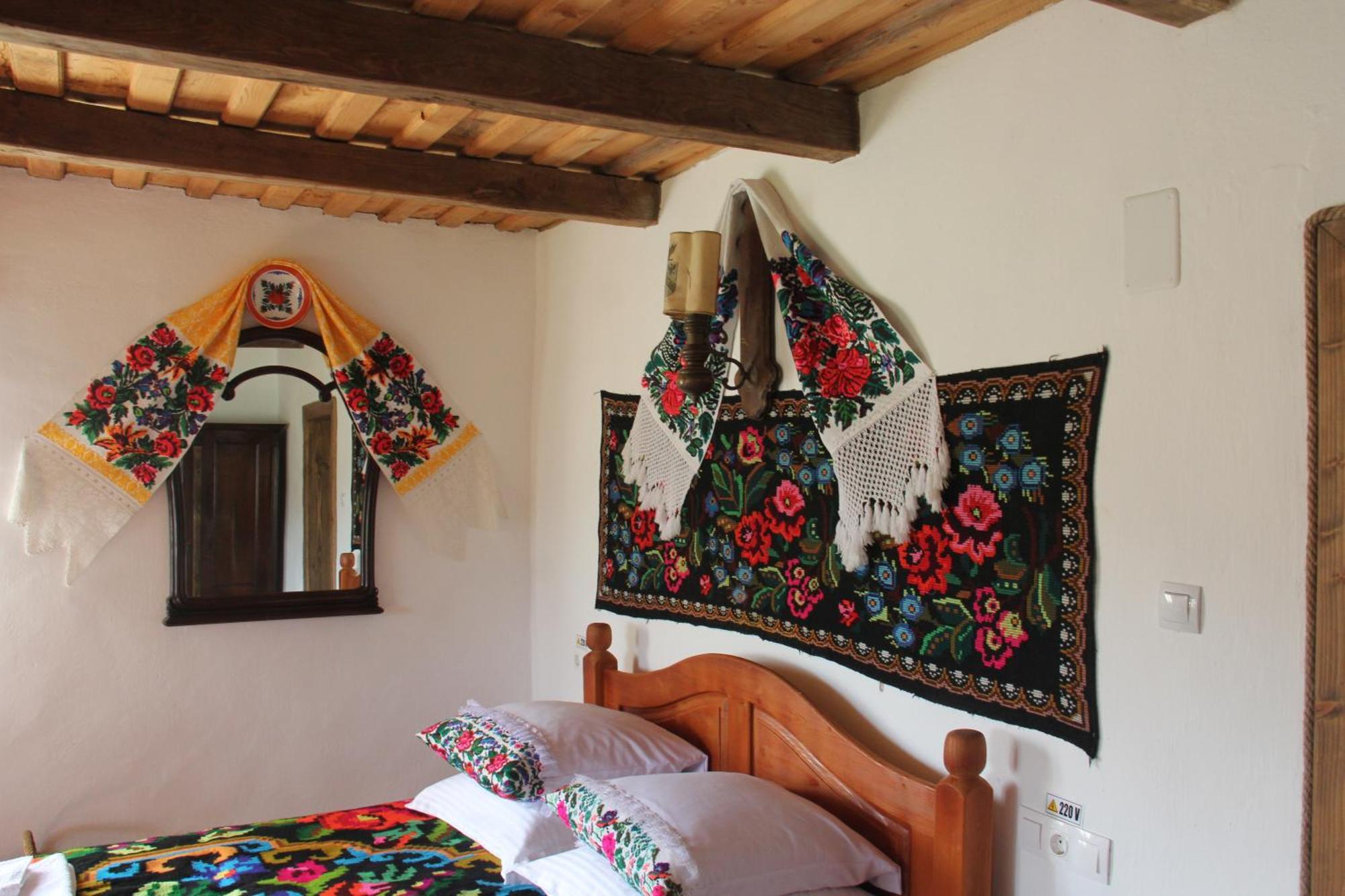 Casa Veche Breb Hotel Екстериор снимка